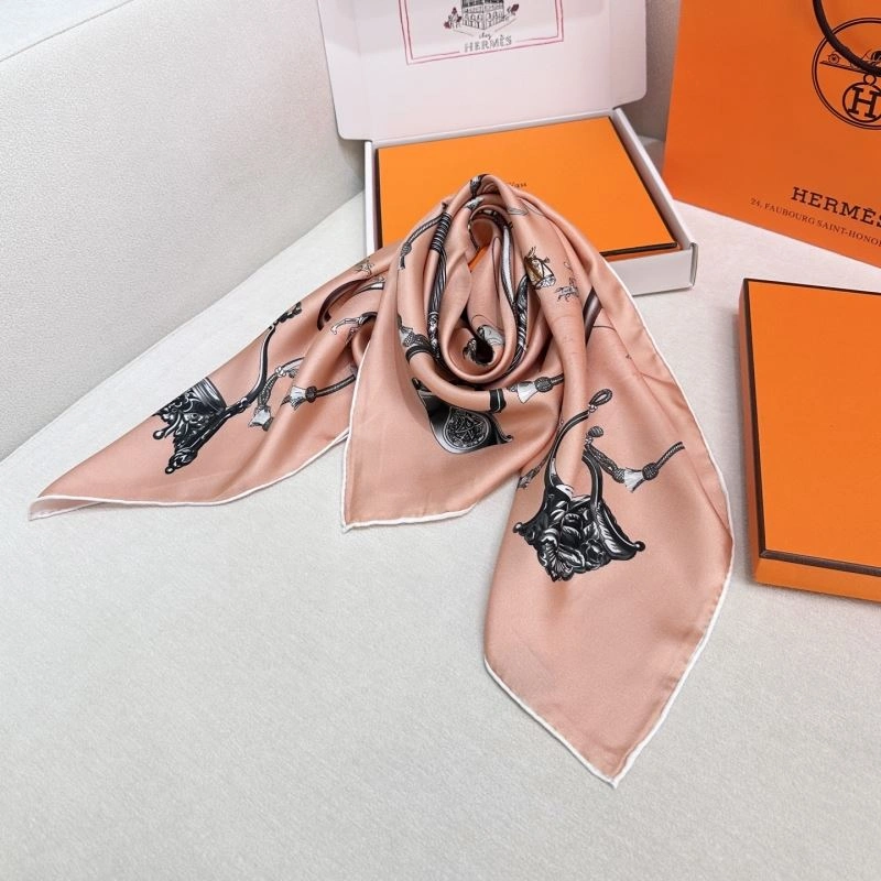TechFriendly Hermes Scarf 271701