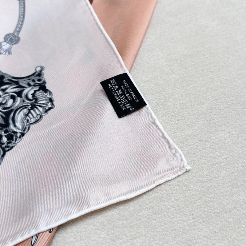 TechFriendly Hermes Scarf 271701