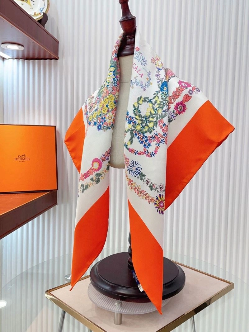 Classic Hermes Scarf 271685