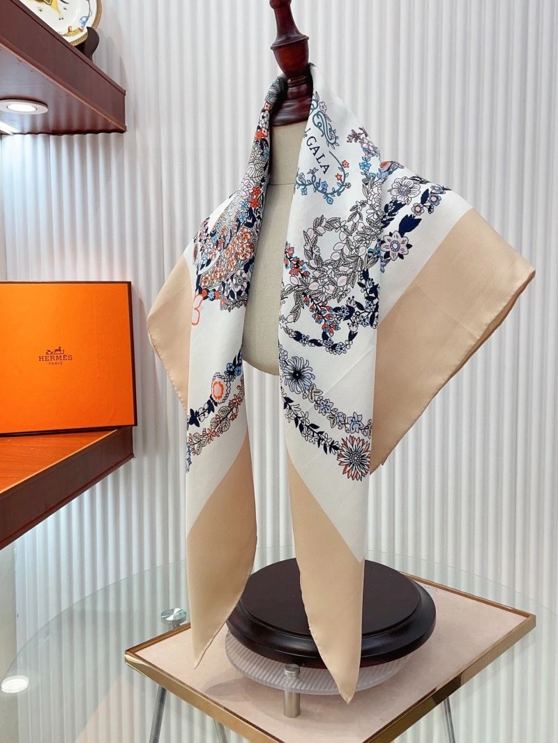 Efficient Hermes Scarf 271668