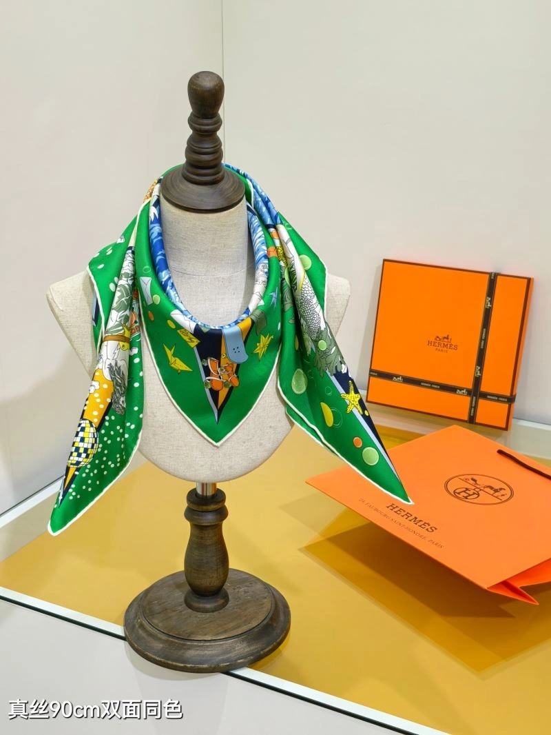 FreshLook Hermes Scarf 271657