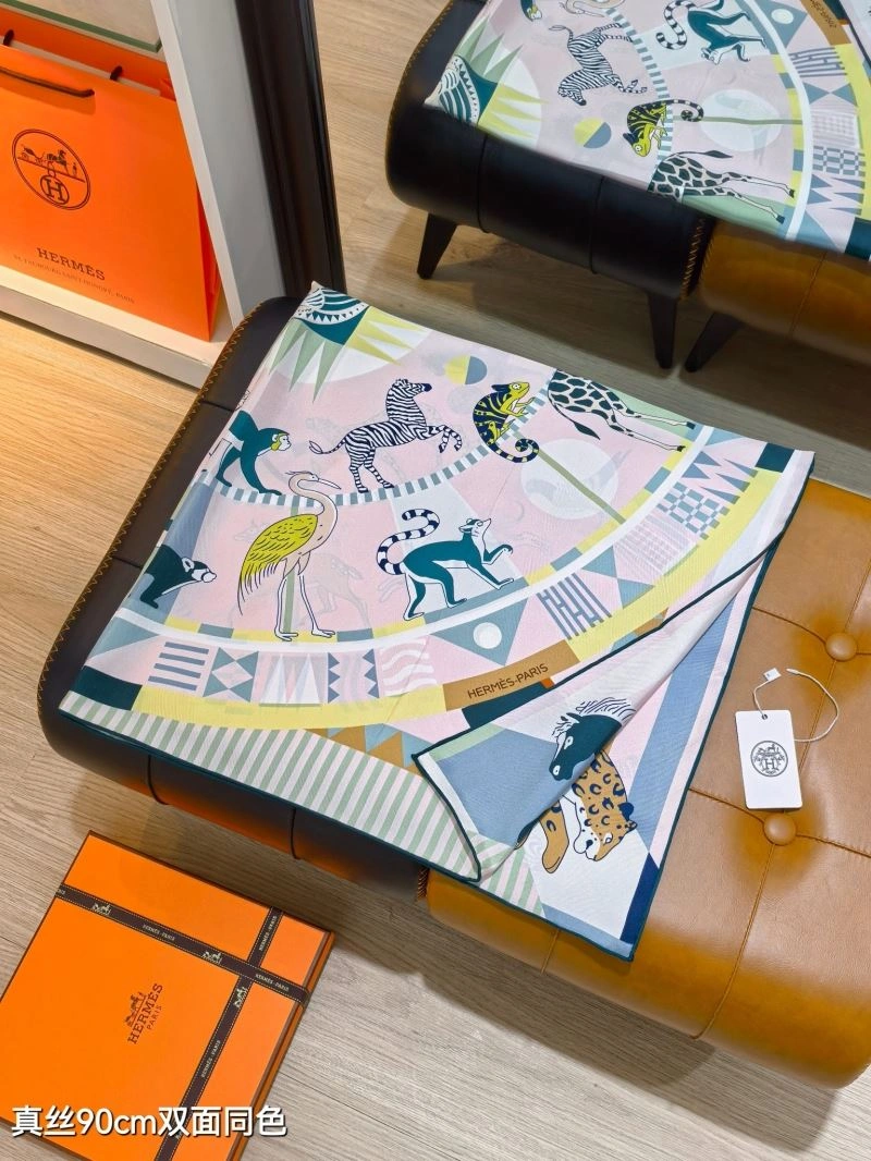 Hermes Scarf Compact 271590
