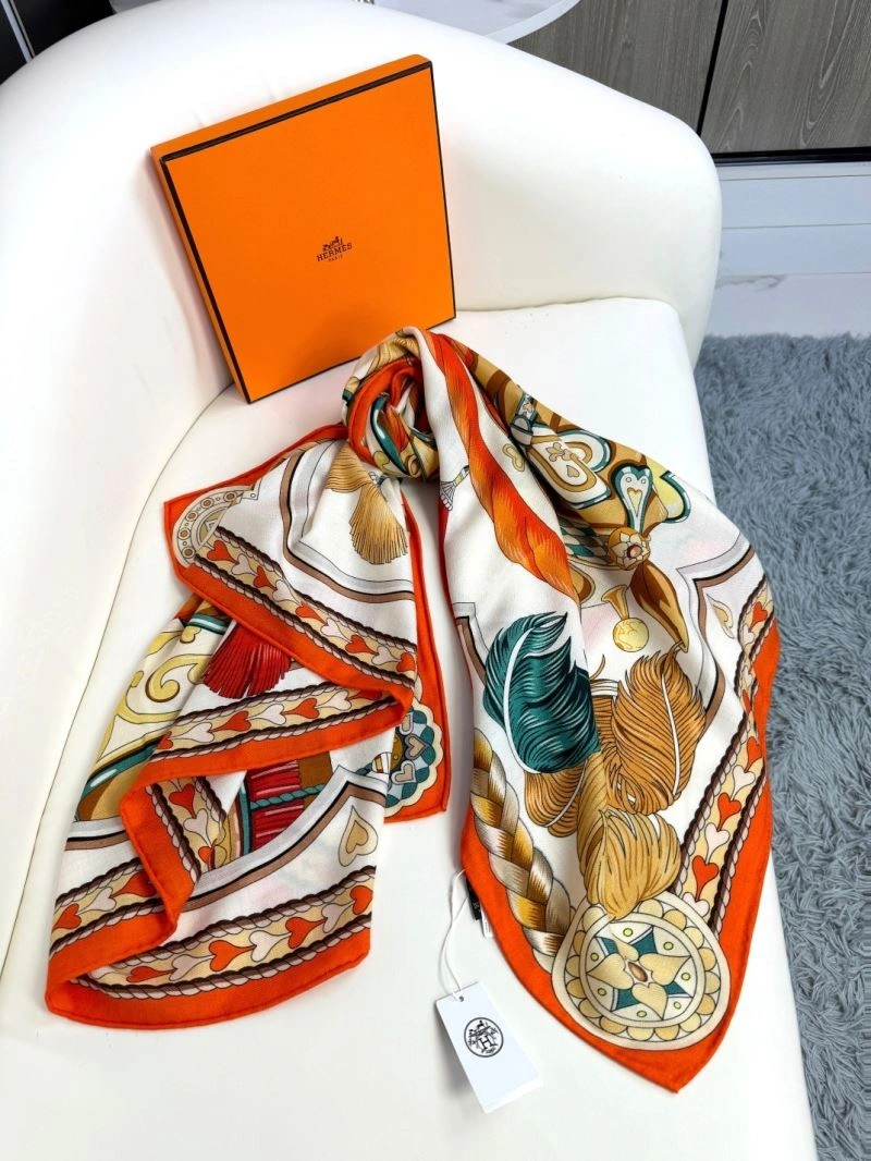 Supportive Hermes Scarf 271564