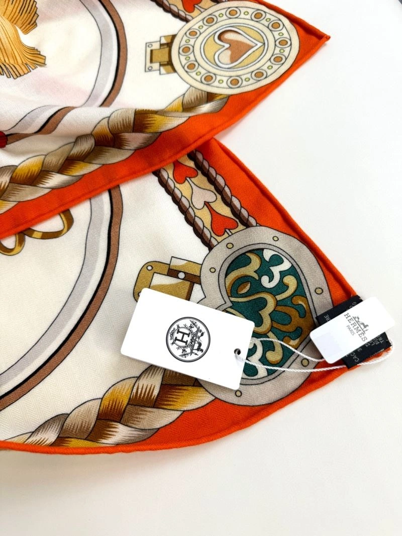 Supportive Hermes Scarf 271564
