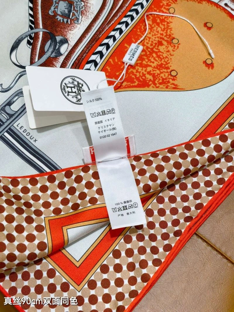 Hermes Scarf Compact 271537