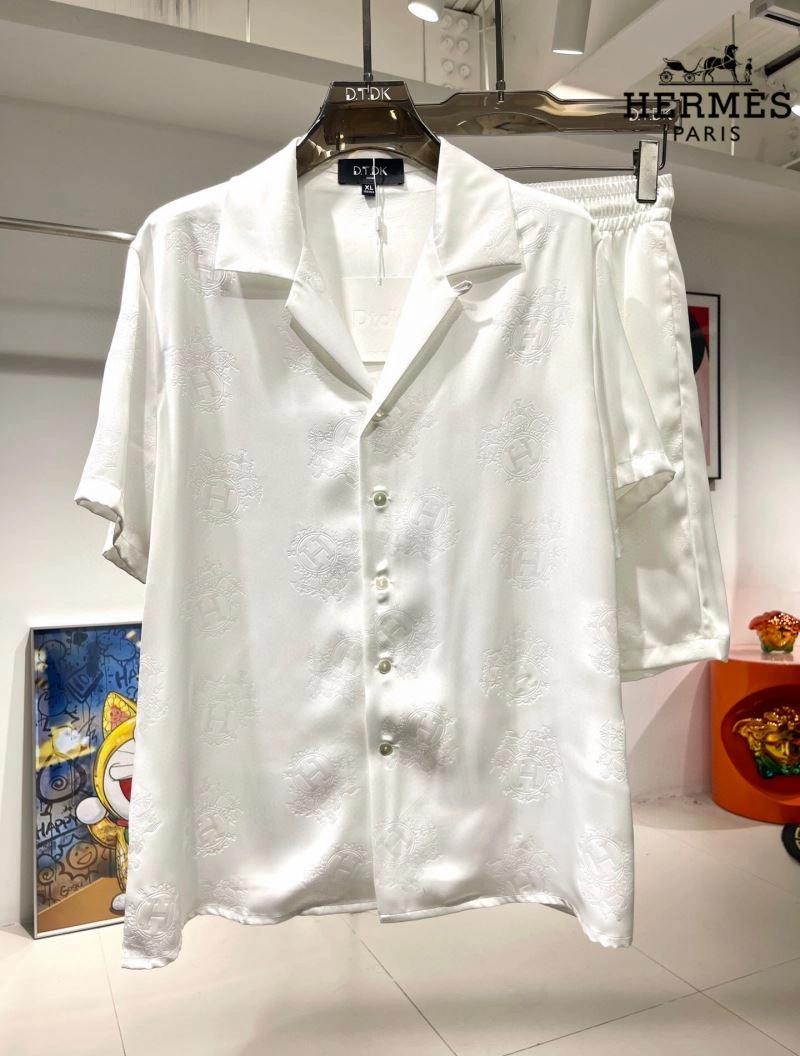 Hermes Short Suits Compact 129532
