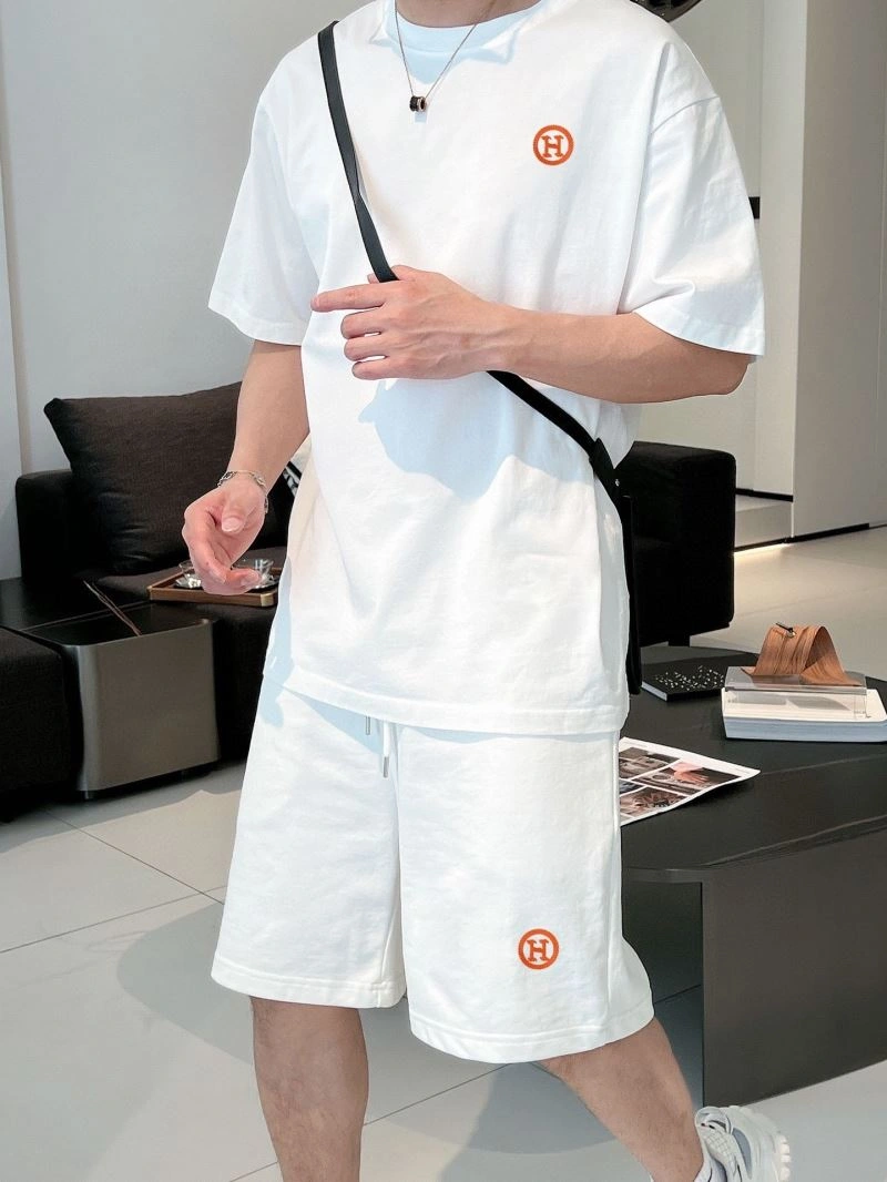 Supportive Hermes Short Suits 129704