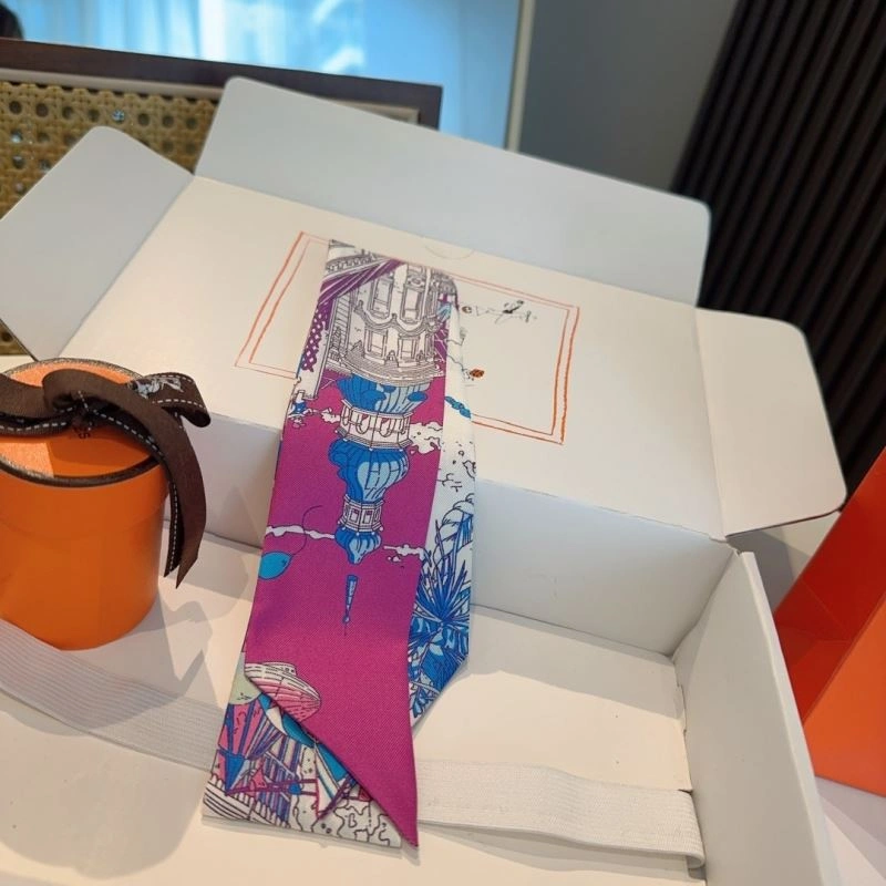 Hermes Silk Neat 272254