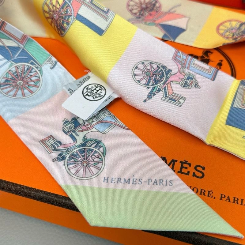 ModernLook Hermes Silk 272277