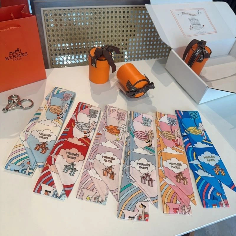 Lightweight Hermes Silk 272253