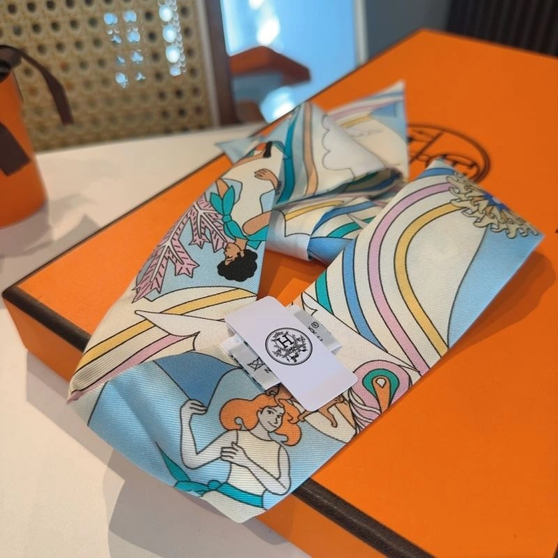 Lightweight Hermes Silk 272253