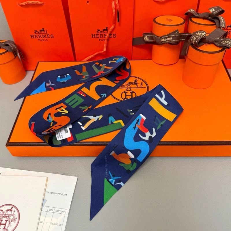 TravelReady Hermes Silk 272270
