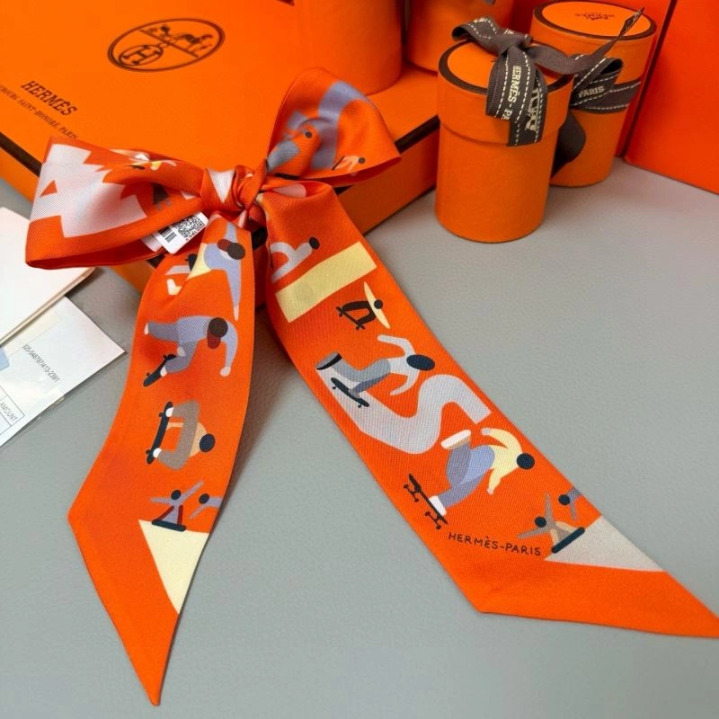 Durable Hermes Silk 272266