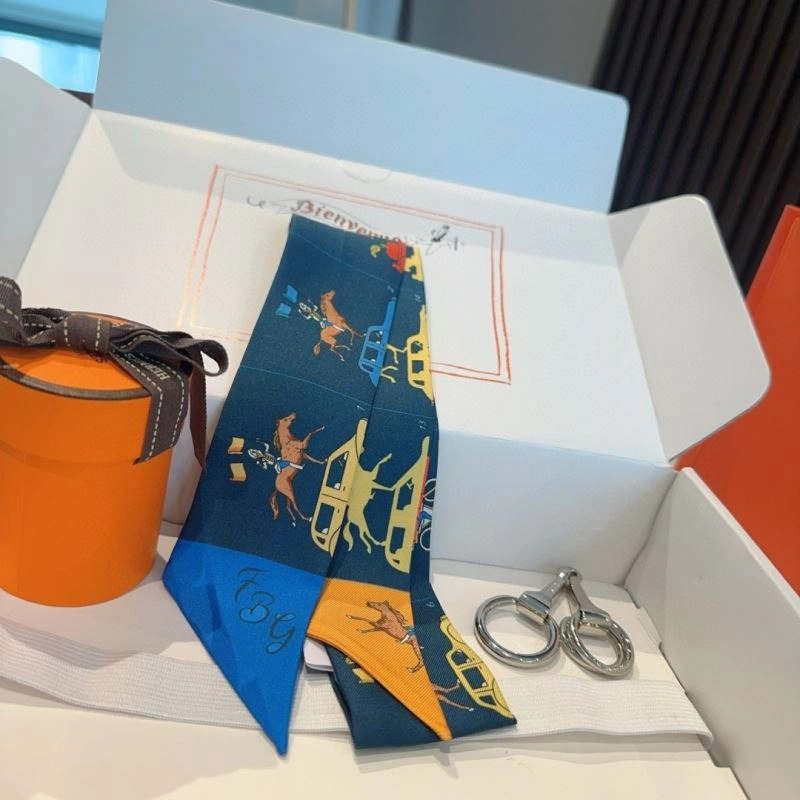 Hermes Silk Lightweight 272212