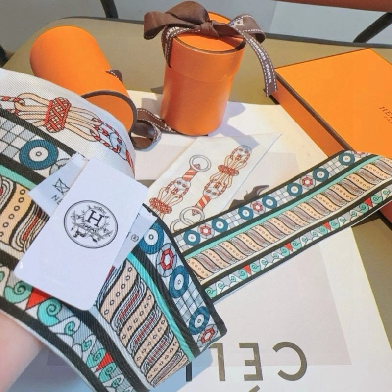 Hermes Silk Reliable 272238
