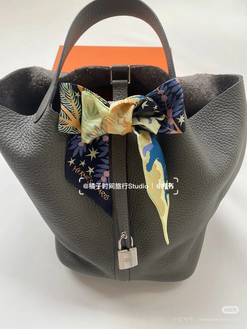 TopPick Hermes Silk 272229