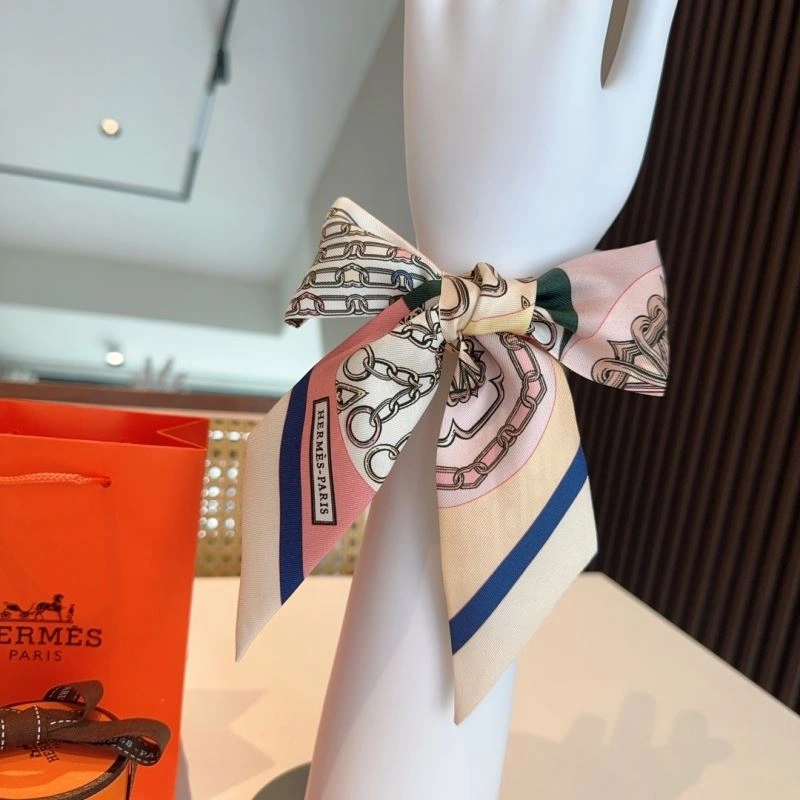 Hermes Silk Snug 272214