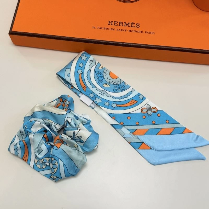 Trendsetting Hermes Silk 272200