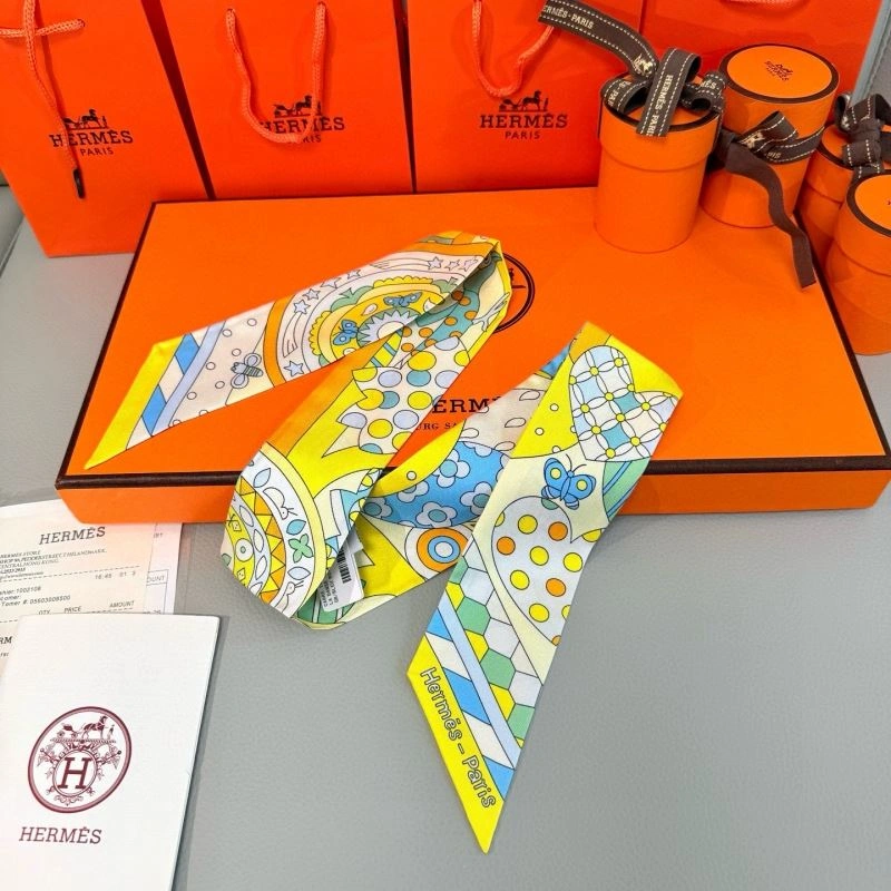 Attractive Hermes Silk 272183