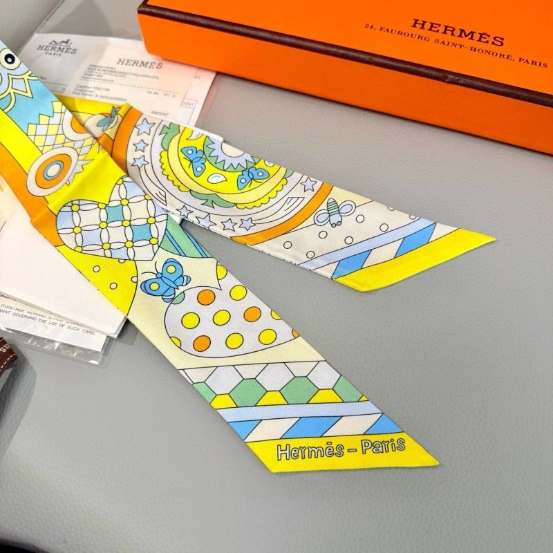 Attractive Hermes Silk 272183