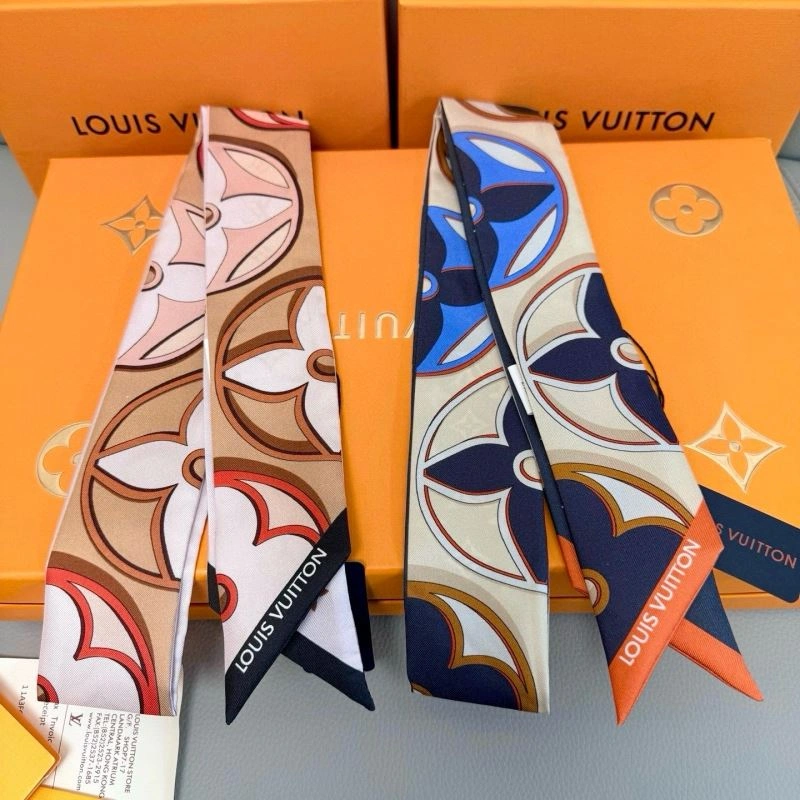 Snug Hermes Silk 272152