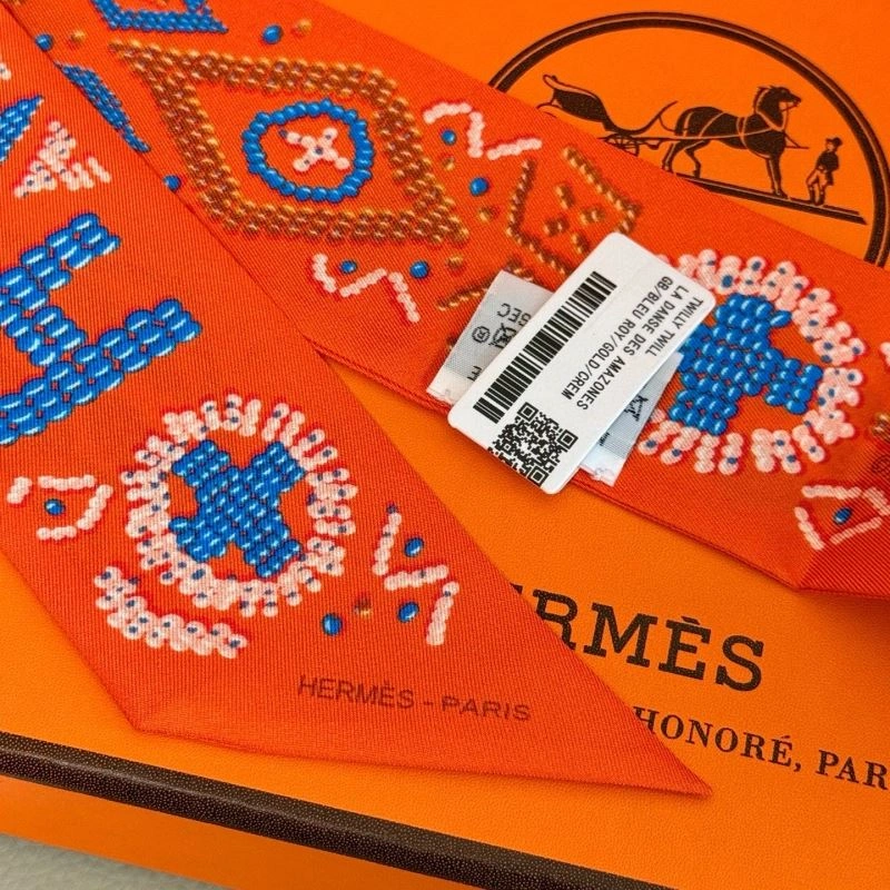 TechFriendly Hermes Silk 272153