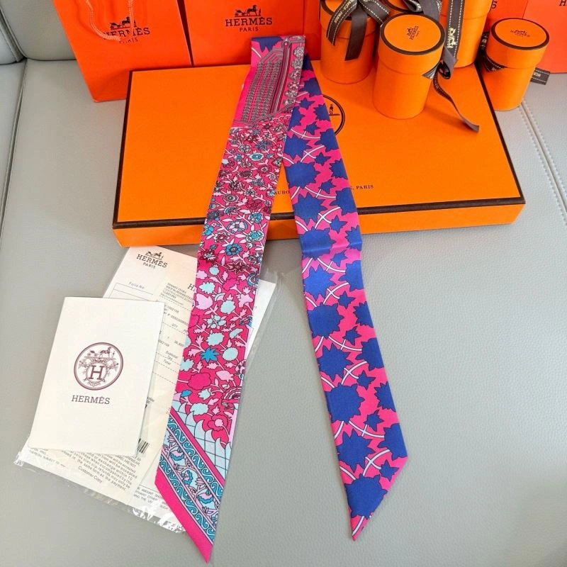 Hermes Silk TechFriendly 272140