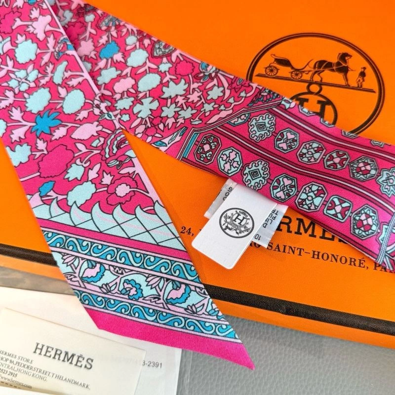 Hermes Silk TechFriendly 272140