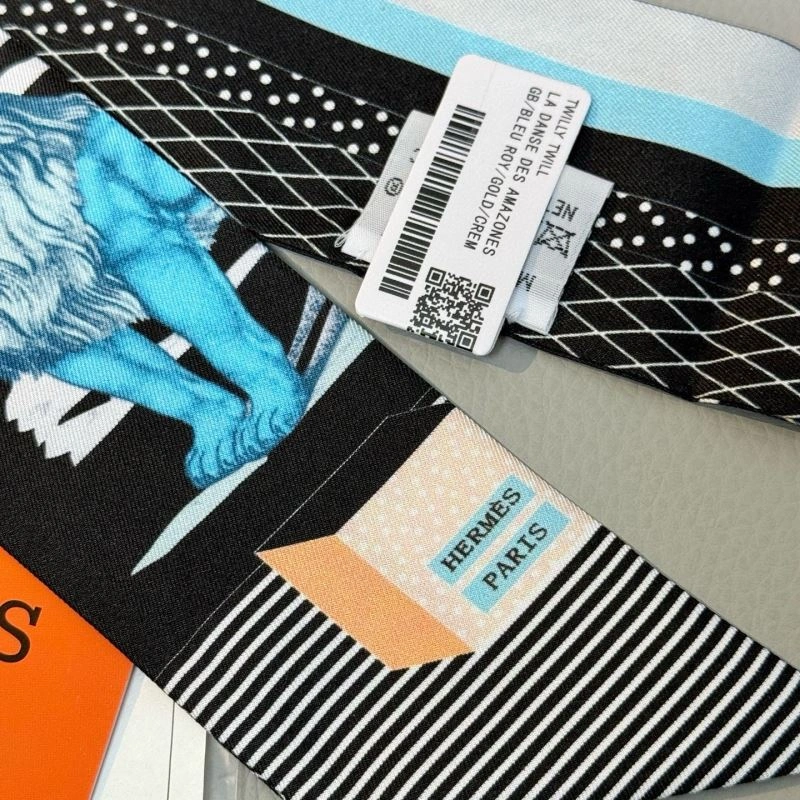FashionForward Hermes Silk 272115