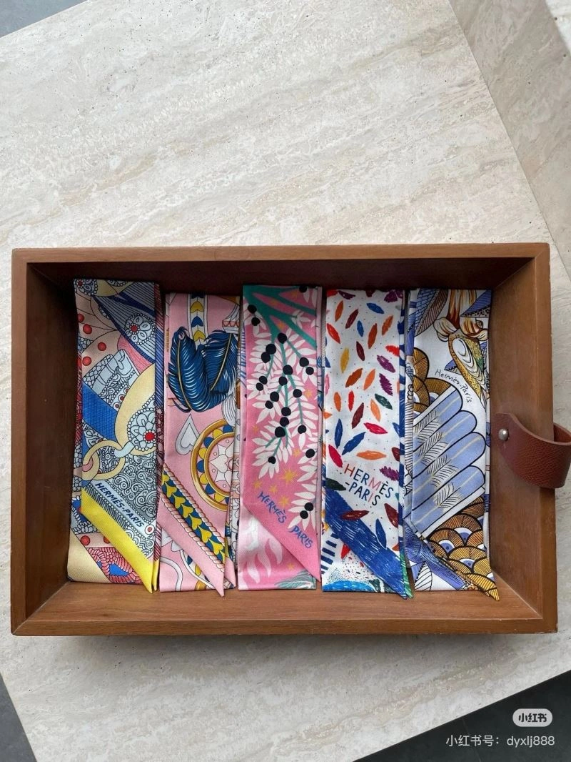 Hermes Silk Reliable 272082