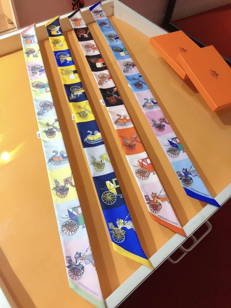 Hermes Silk AllSeason 272515