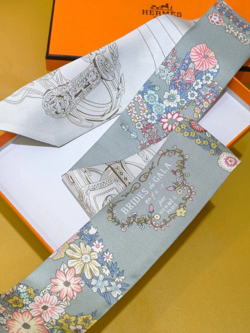 Trendsetting Hermes Silk 272494