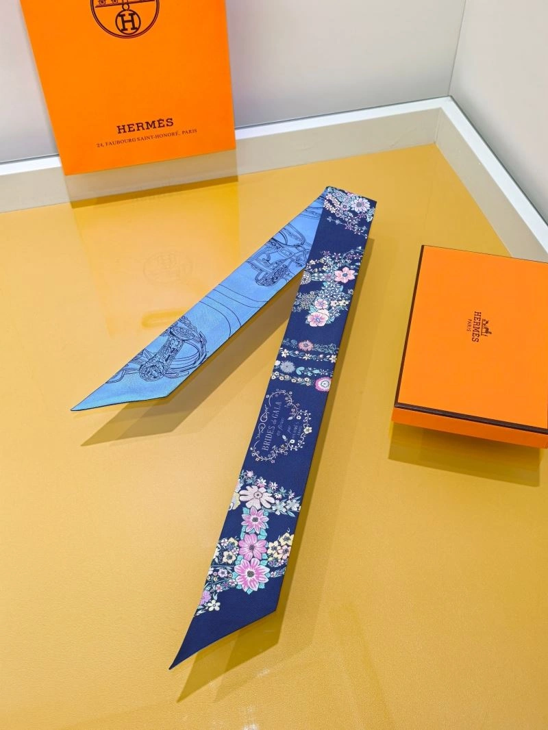 Compact Hermes Silk 272493