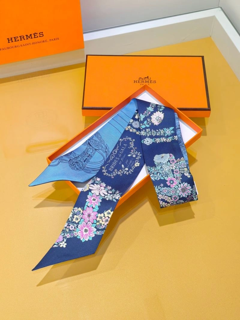 Compact Hermes Silk 272493
