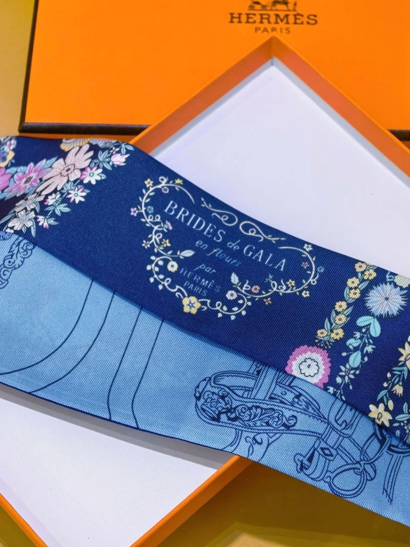 Compact Hermes Silk 272493