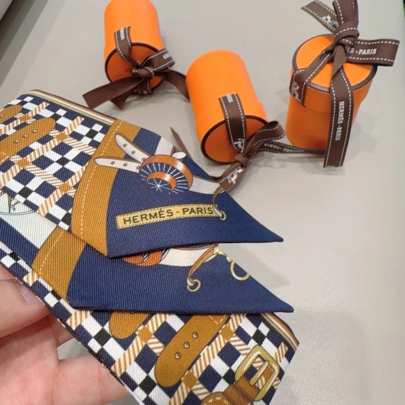 TravelReady Hermes Silk 272816