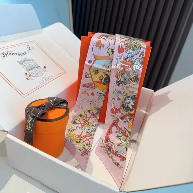 WellDesigned Hermes Silk 272800