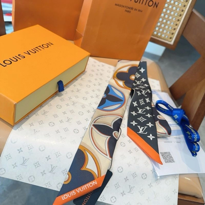 Hermes Silk Chic 272786
