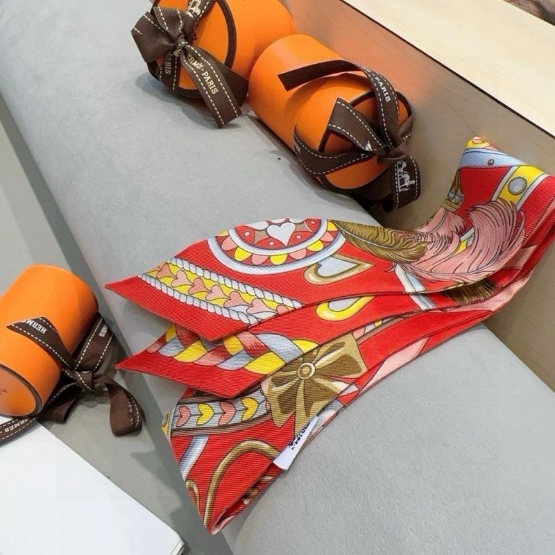 Lightweight Hermes Silk 272722