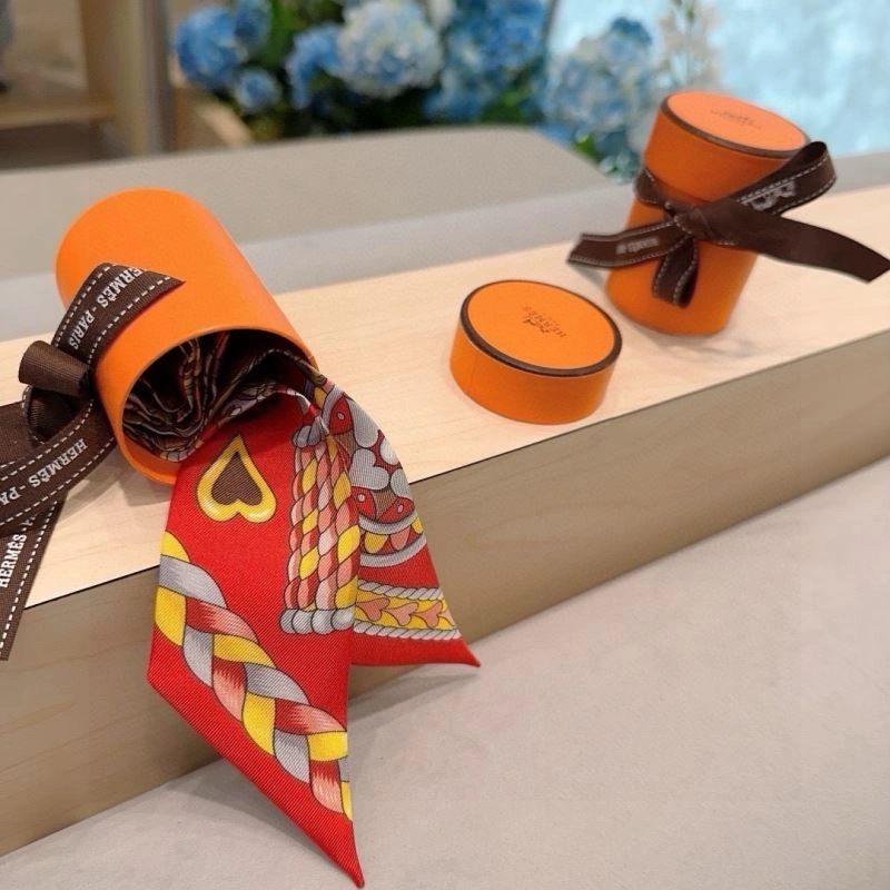 Lightweight Hermes Silk 272722