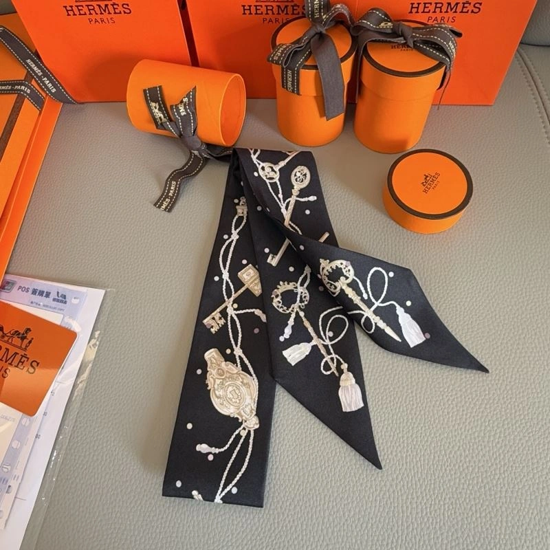 Durable Hermes Silk 272623