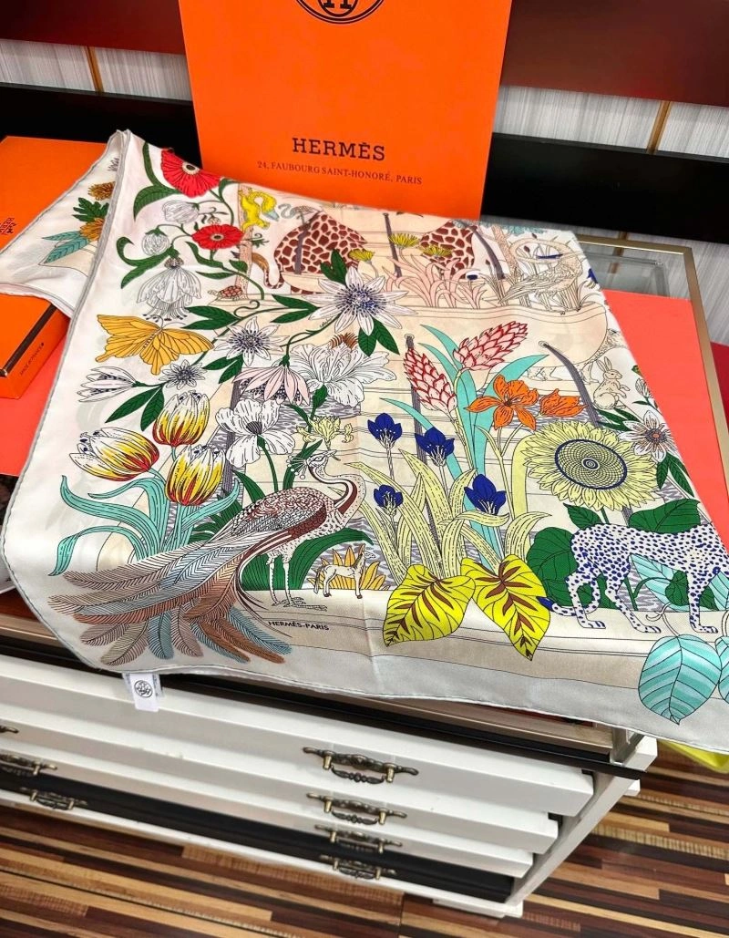 Hermes Silk Premium 272646
