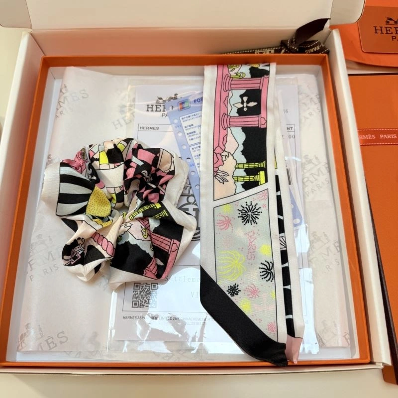 Hermes Silk Lightweight 272621