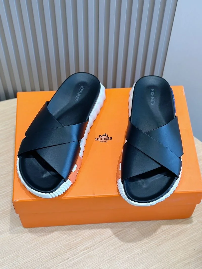 Vibrant Hermes Slippers 26158
