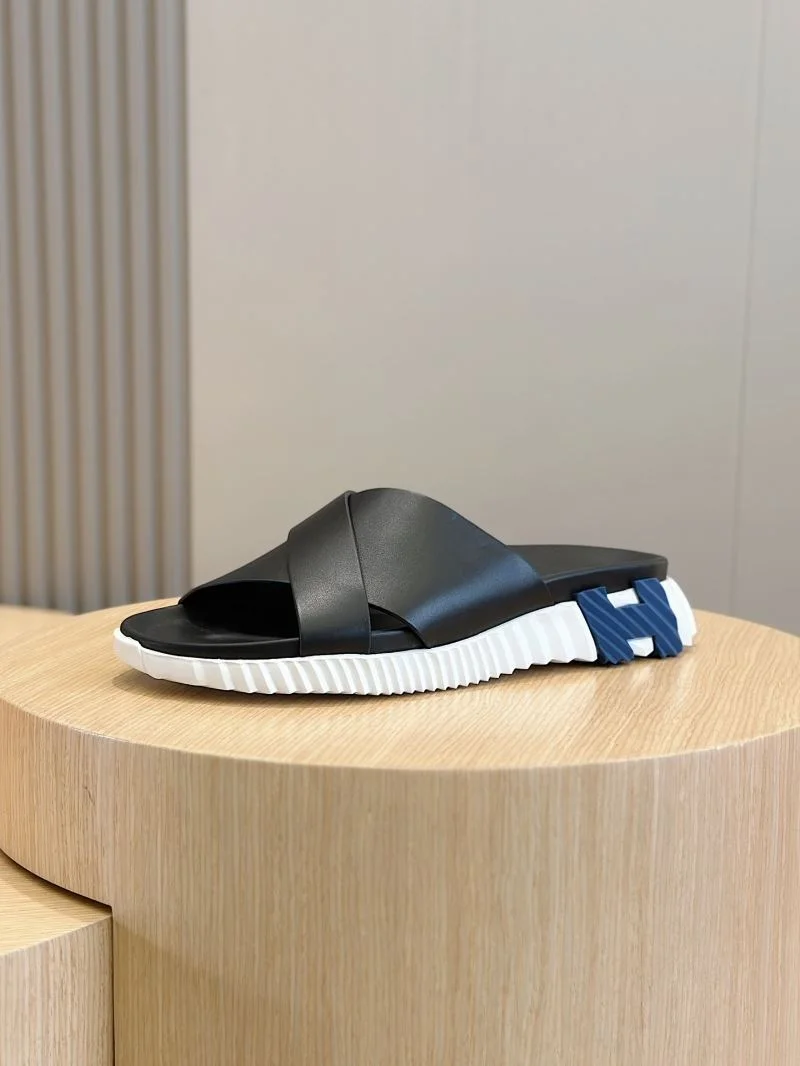 Vibrant Hermes Slippers 26158