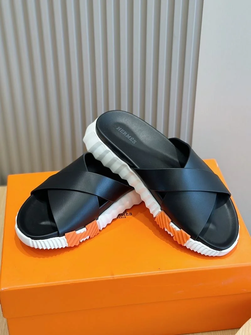 Vibrant Hermes Slippers 26158