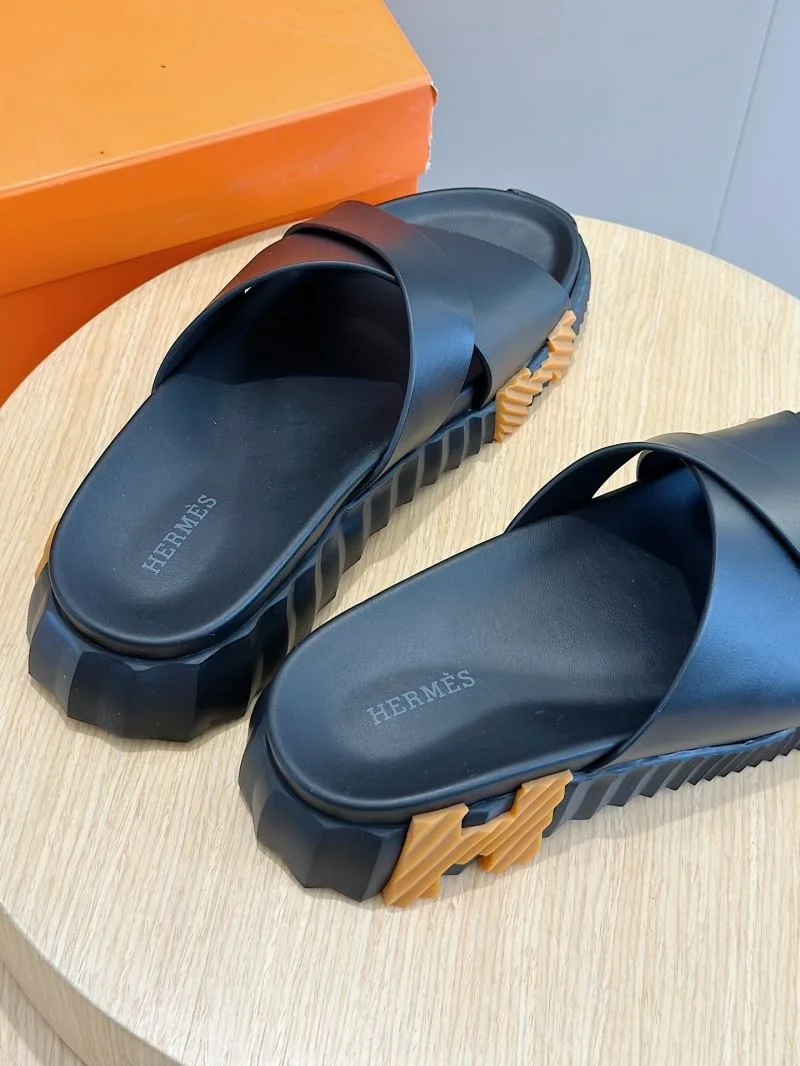 Sleek Hermes Slippers 26148