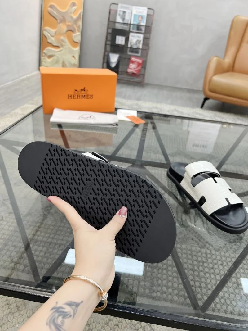 SmartChoice Hermes Slippers 26145