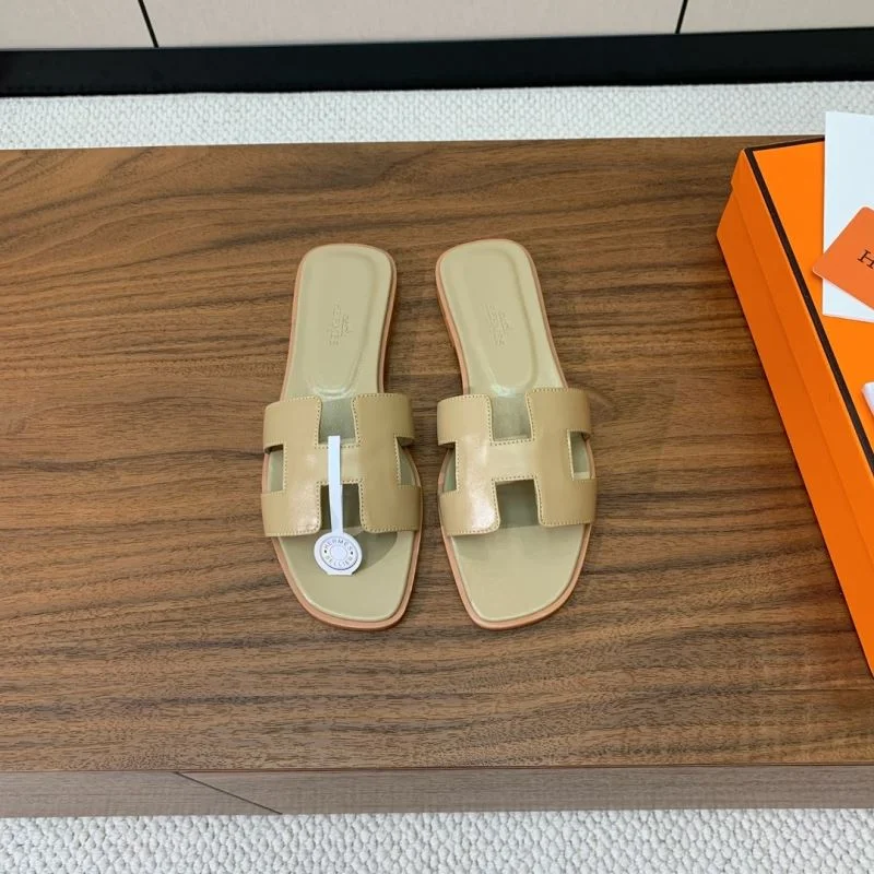 Contemporary Hermes Slippers 27480