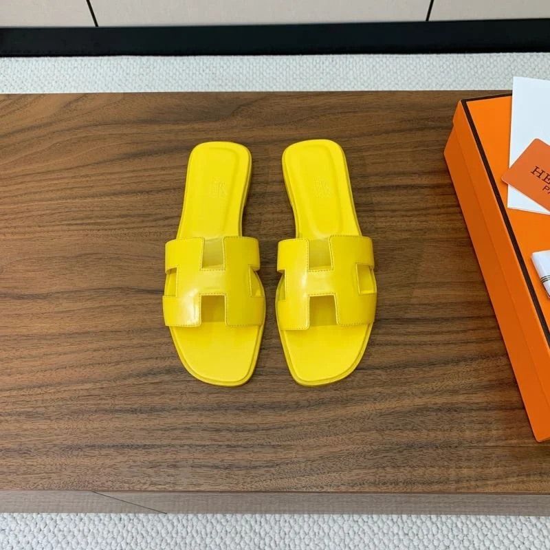 FreshLook Hermes Slippers 27479